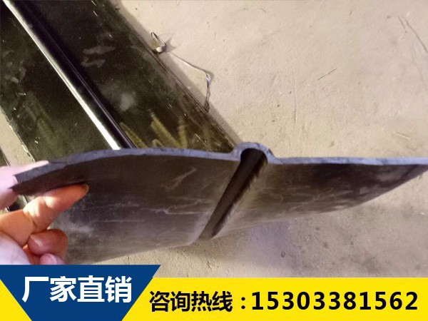 15530544987外贴式橡胶止水带是如何防止建筑构造漏水的？