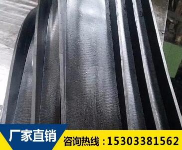 背面附着的橡胶止水带